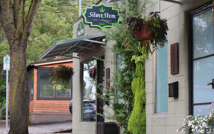 Silver Stem Medical Marijuana and Recreational Cannabis Dispensary in Portland, Oregon